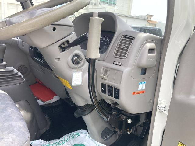 日野デュトロ高所作業車小型（2t・3t）[写真36]