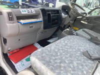 日野デュトロ高所作業車小型（2t・3t）[写真40]