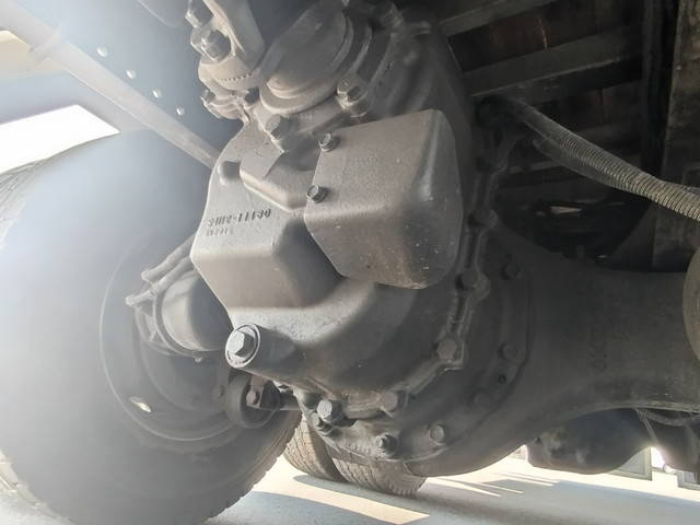 日野プロフィアクレーン4段大型（10t）[写真20]