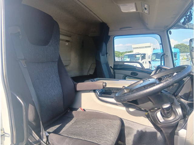 三菱ふそうスーパーグレートダンプ大型（10t）[写真21]