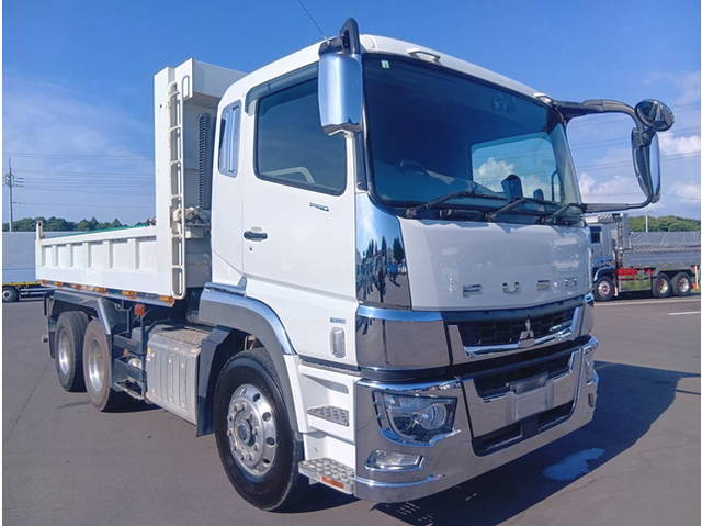 三菱ふそうスーパーグレートダンプ大型（10t）[写真03]