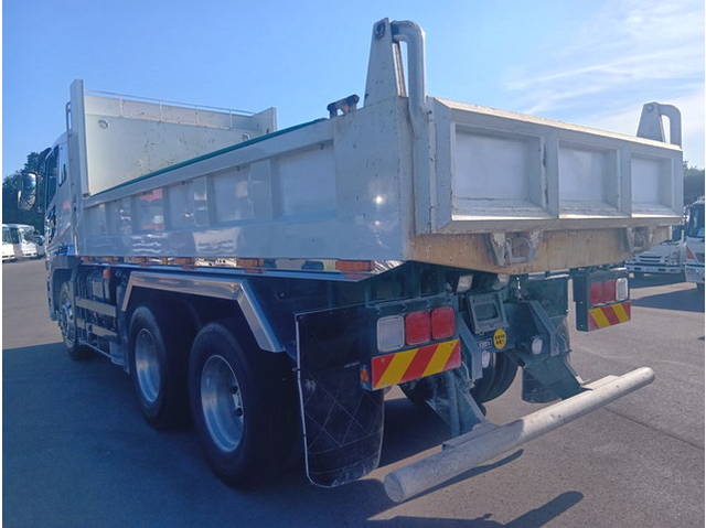 三菱ふそうスーパーグレートダンプ大型（10t）[写真04]