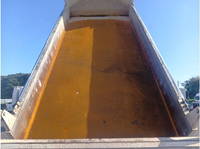 三菱ふそうスーパーグレートダンプ大型（10t）[写真09]