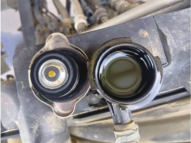 いすゞフォワードダンプ中型（4t）[写真14]