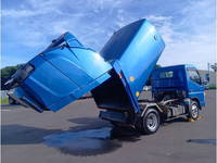 三菱ふそうキャンターパッカー車（塵芥車）小型（2t・3t）[写真11]