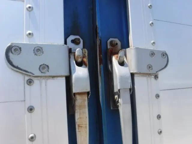 その他のメーカーその他の車種煽付平床式トレーラー大型（10t）[写真34]