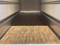 三菱ふそうファイターアルミウイング中型（4t）[写真14]