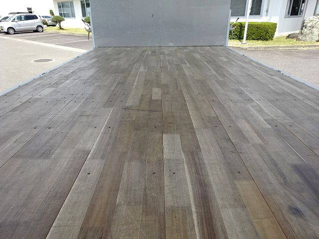 三菱ふそうファイターアルミウイング中型（4t）[写真16]