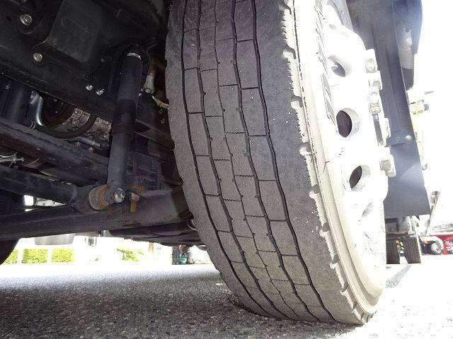 三菱ふそうファイターアルミウイング中型（4t）[写真25]