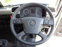 三菱ふそうファイターアルミウイング中型（4t）[写真37]