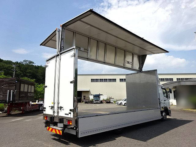 三菱ふそうファイターアルミウイング中型（4t）[写真04]