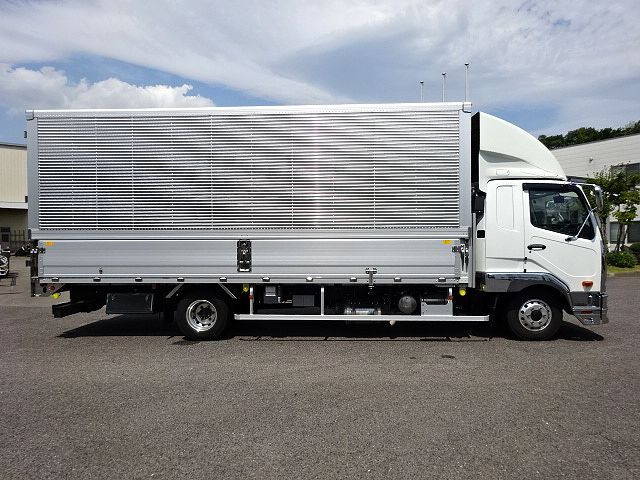 三菱ふそうファイターアルミウイング中型（4t）[写真07]