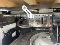 いすゞエルフ平ボディ小型（2t・3t）[写真15]