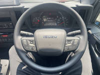 いすゞエルフ平ボディ小型（2t・3t）[写真28]