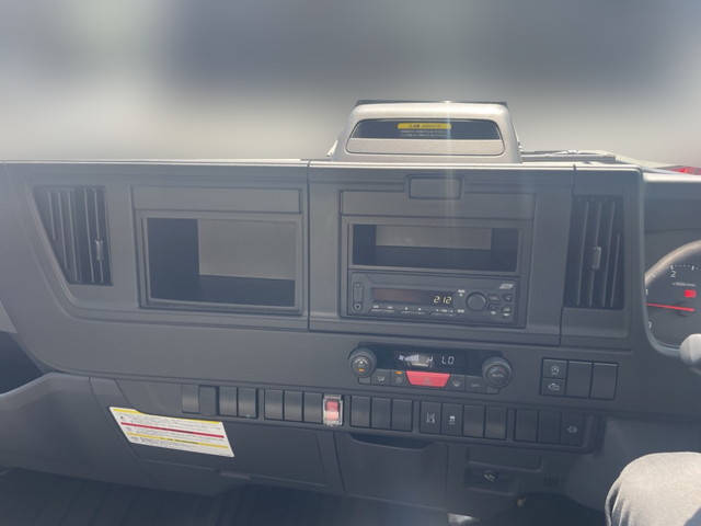 いすゞエルフ平ボディ小型（2t・3t）[写真30]