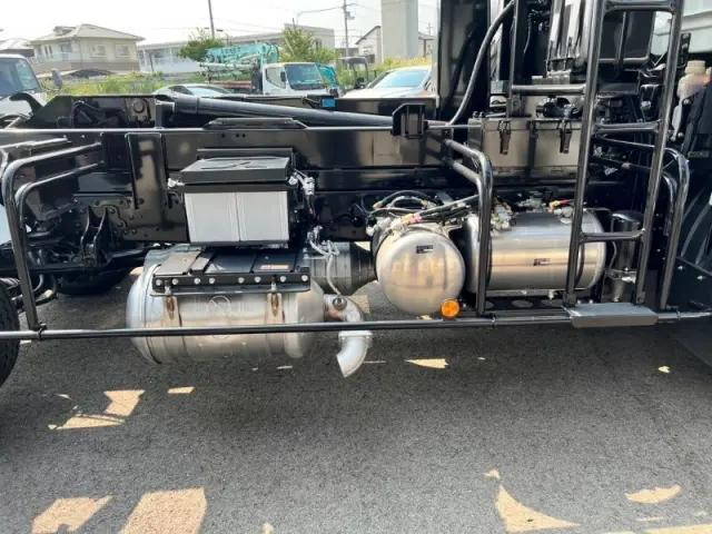 三菱ふそうファイターコンテナ専用車中型（4t）[写真36]