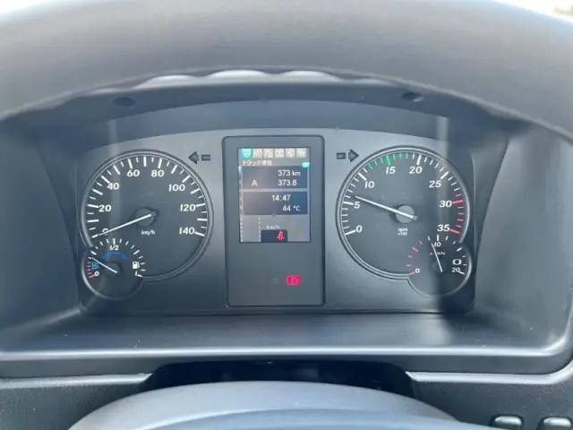 三菱ふそうファイターコンテナ専用車中型（4t）[写真09]