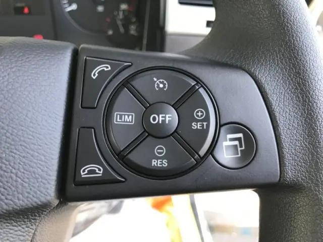 三菱ふそうファイターコンテナ専用車中型（4t）[写真14]