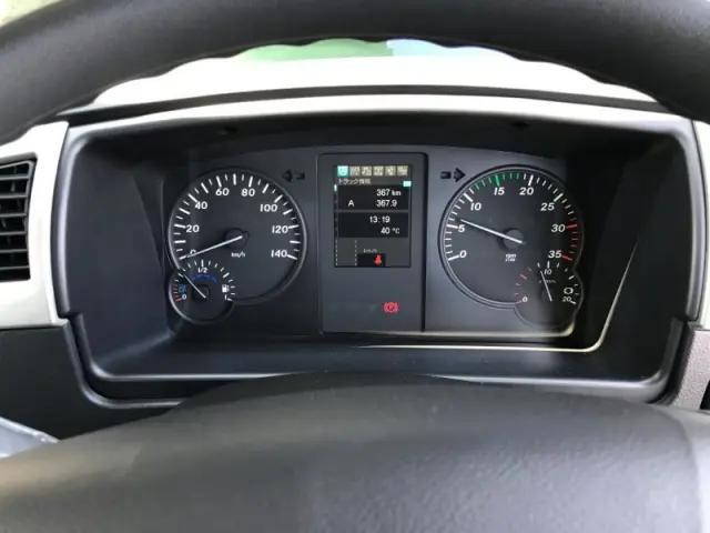 三菱ふそうファイターコンテナ専用車中型（4t）[写真08]