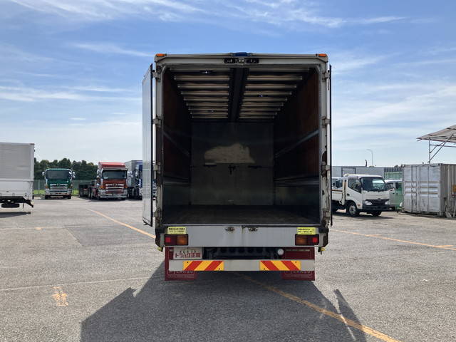 いすゞフォワードアルミウイング中型（4t）[写真12]