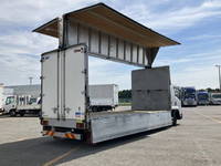 いすゞフォワードアルミウイング中型（4t）[写真02]