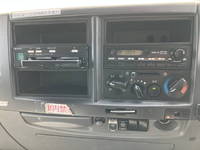 いすゞフォワードアルミウイング中型（4t）[写真37]