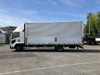 いすゞフォワードアルミウイング中型（4t）[写真05]