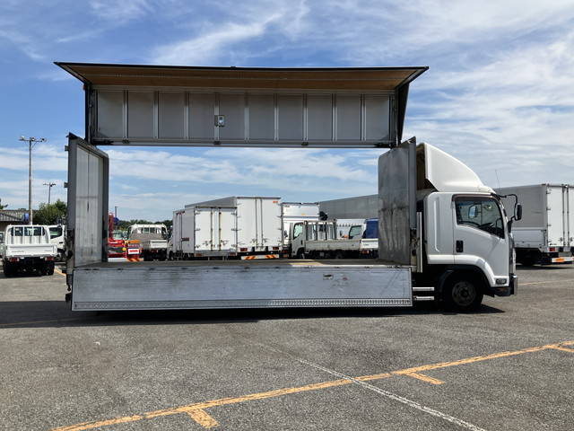 いすゞフォワードアルミウイング中型（4t）[写真07]