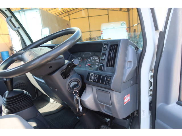 いすゞエルフ平ボディ小型（2t・3t）[写真31]