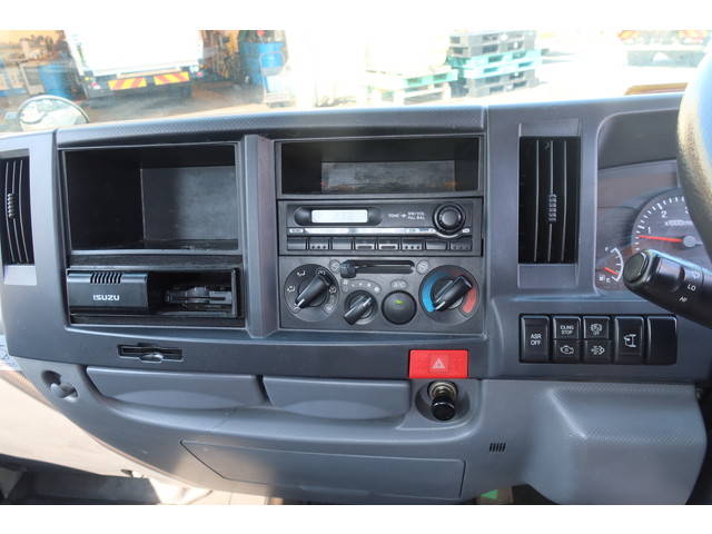 いすゞエルフ平ボディ小型（2t・3t）[写真35]