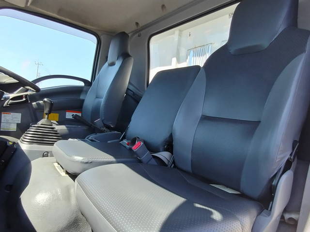 いすゞフォワードダンプ中型（4t）[写真23]