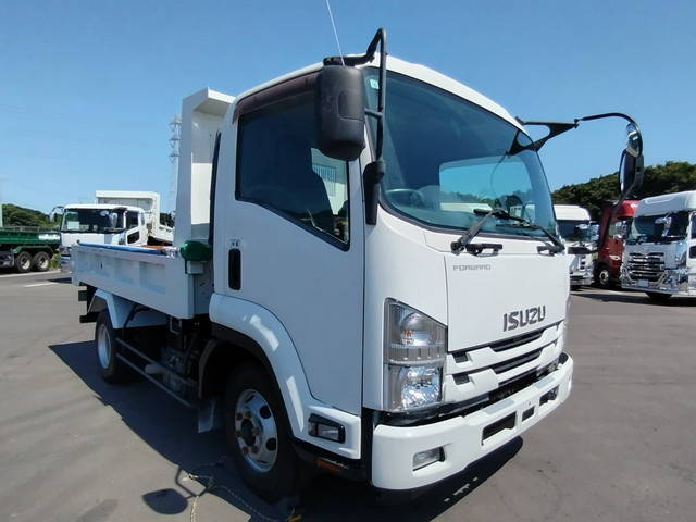 いすゞフォワードダンプ中型（4t）[写真03]