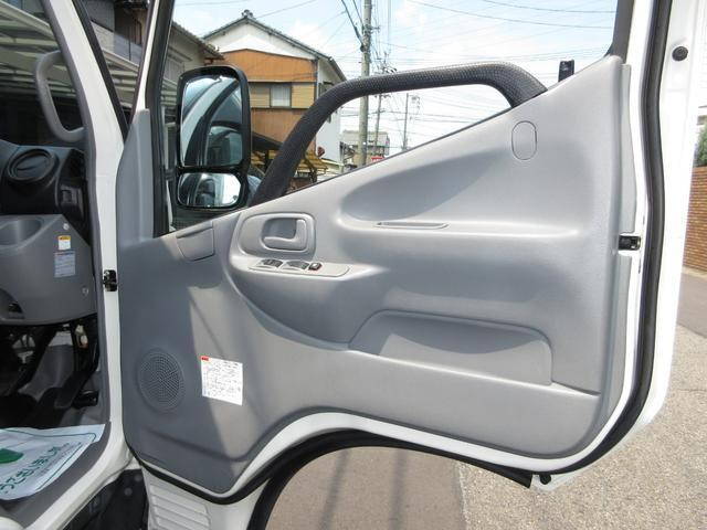 トヨタダイナアルミバン小型（2t・3t）[写真22]