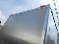 トヨタダイナアルミバン小型（2t・3t）[写真32]