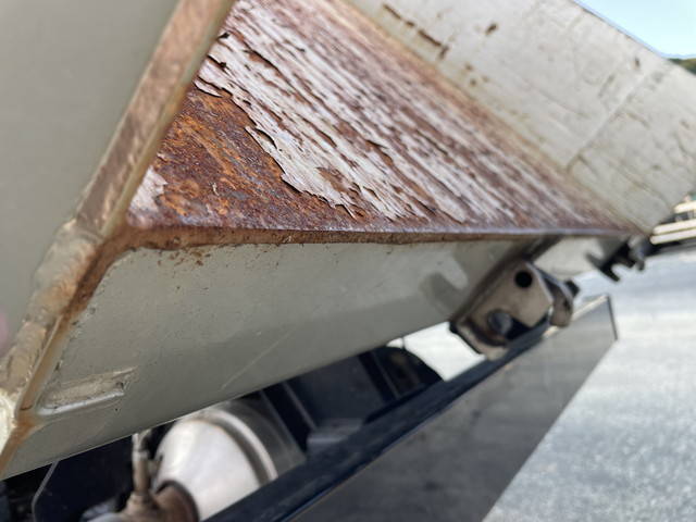 三菱ふそうキャンターダンプ小型（2t・3t）[写真14]