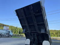 三菱ふそうキャンターダンプ小型（2t・3t）[写真17]