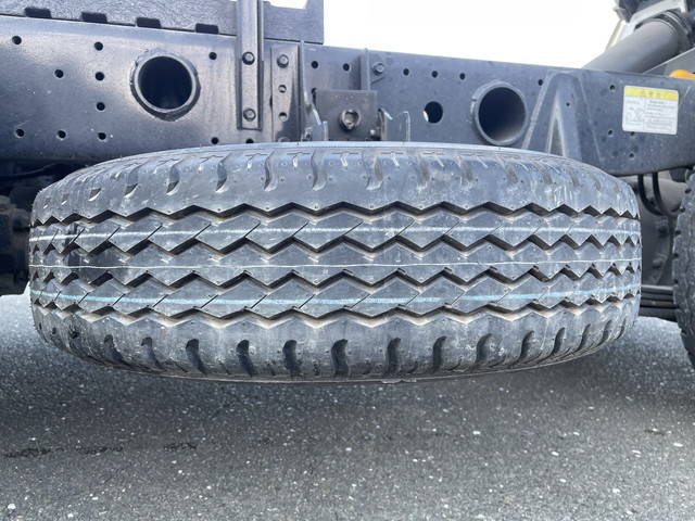 三菱ふそうキャンターダンプ小型（2t・3t）[写真23]
