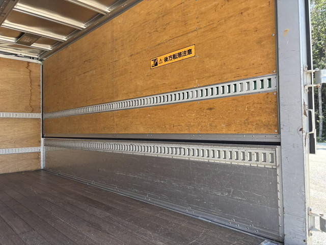 日野デュトロアルミウイング小型（2t・3t）[写真10]