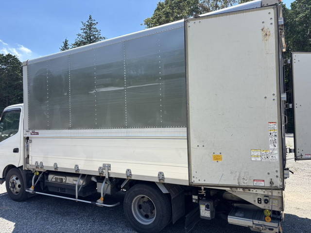 日野デュトロアルミウイング小型（2t・3t）[写真15]