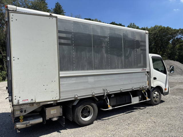 日野デュトロアルミウイング小型（2t・3t）[写真16]