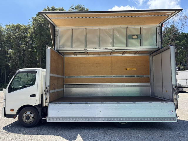 日野デュトロアルミウイング小型（2t・3t）[写真17]