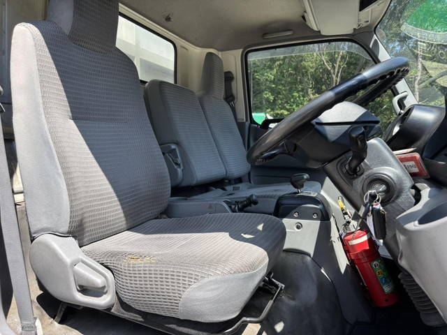 日野デュトロアルミウイング小型（2t・3t）[写真27]