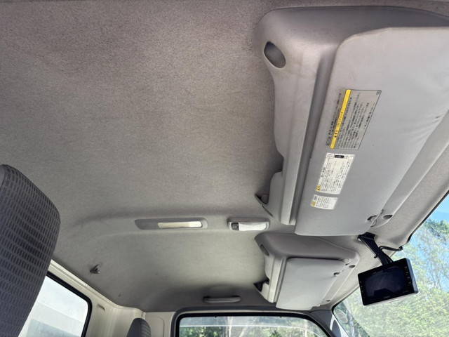 日野デュトロアルミウイング小型（2t・3t）[写真29]