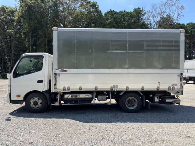 日野デュトロアルミウイング小型（2t・3t）[写真04]