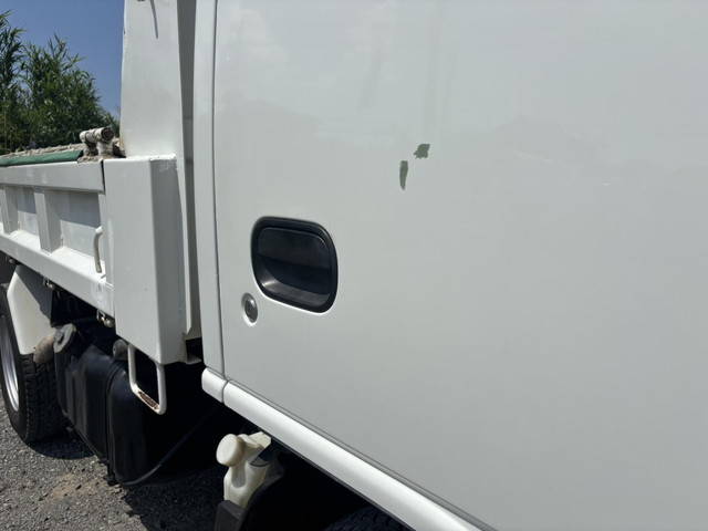 いすゞエルフダンプ小型（2t・3t）[写真18]