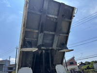 いすゞエルフダンプ小型（2t・3t）[写真21]