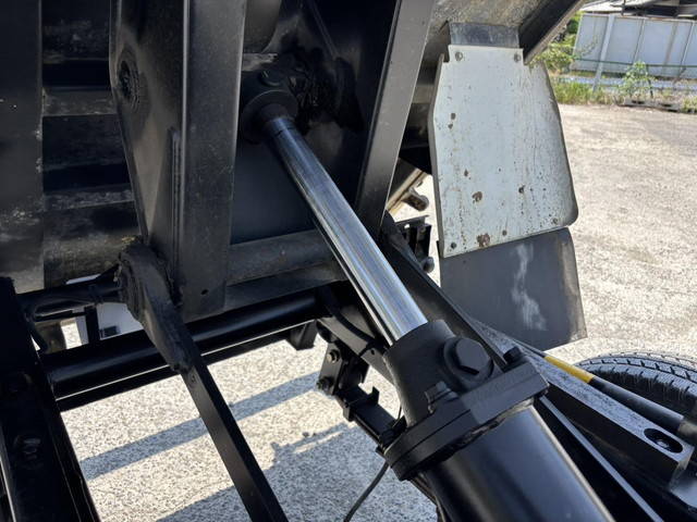 いすゞエルフダンプ小型（2t・3t）[写真22]