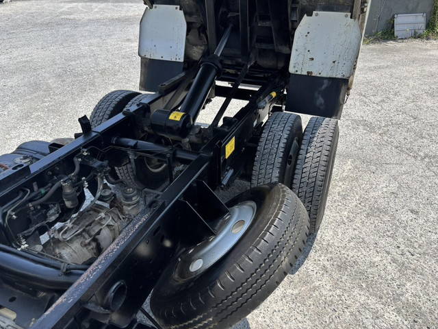 いすゞエルフダンプ小型（2t・3t）[写真23]