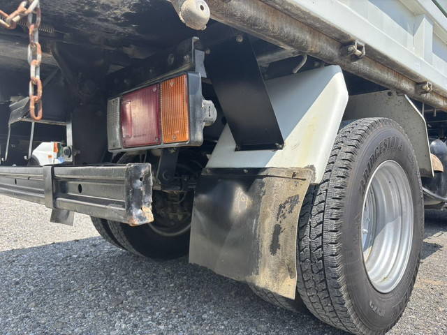 いすゞエルフダンプ小型（2t・3t）[写真28]