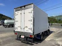 いすゞエルフ冷凍車（冷蔵車）小型（2t・3t）[写真02]